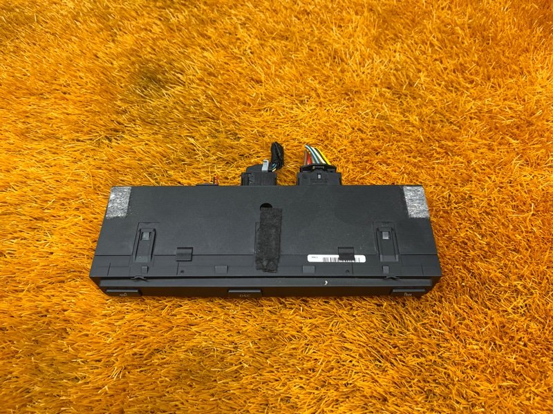 блок управления подогревом сидений, 2000 рублей, Красноярск