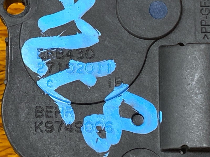 привод заслонки отопителя, 100 рублей, Красноярск