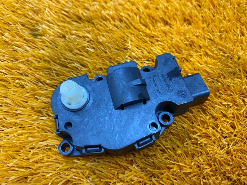 привод заслонки отопителя, 100 рублей, Красноярск