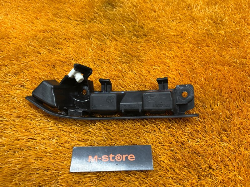 крепление бампера, 1000 рублей, Красноярск