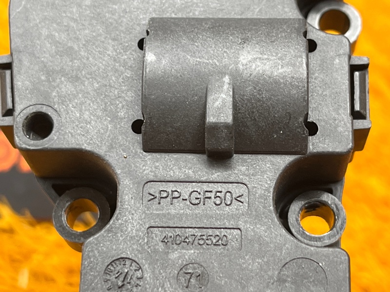 привод заслонки отопителя, 200 рублей, Красноярск