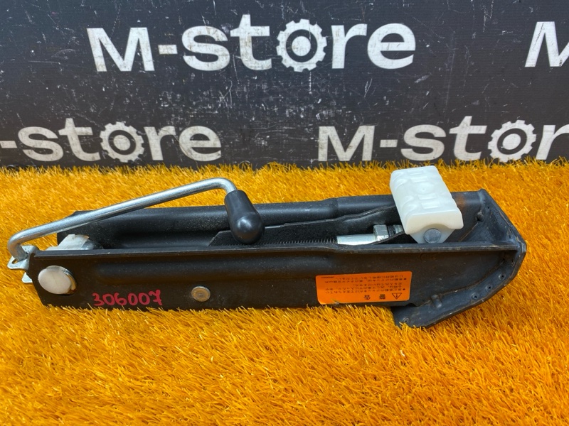 домкрат, 3000 рублей, Красноярск