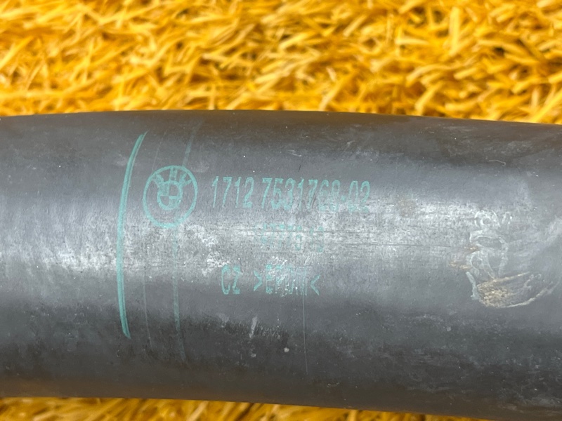 Патрубок радиатора верхний, 3000 рублей, Красноярск