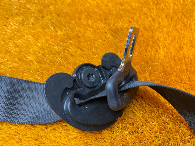 ремень безопасности, 500 рублей, Красноярск