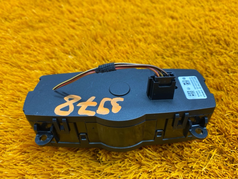 Переключатель света фар, 1000 рублей, Красноярск