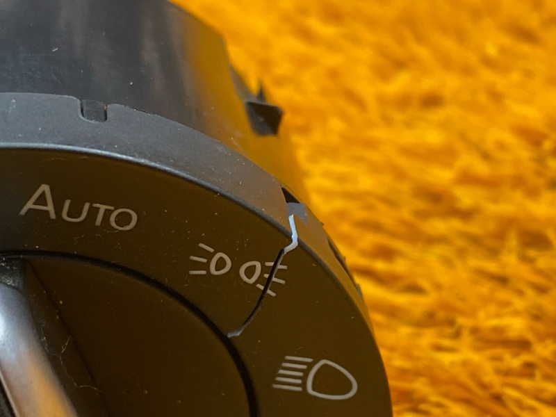 Переключатель света фар, 2000 рублей, Красноярск