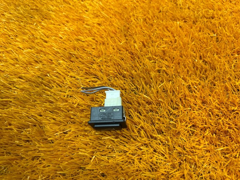 Кнопка открывания багажника, 500 рублей, Красноярск