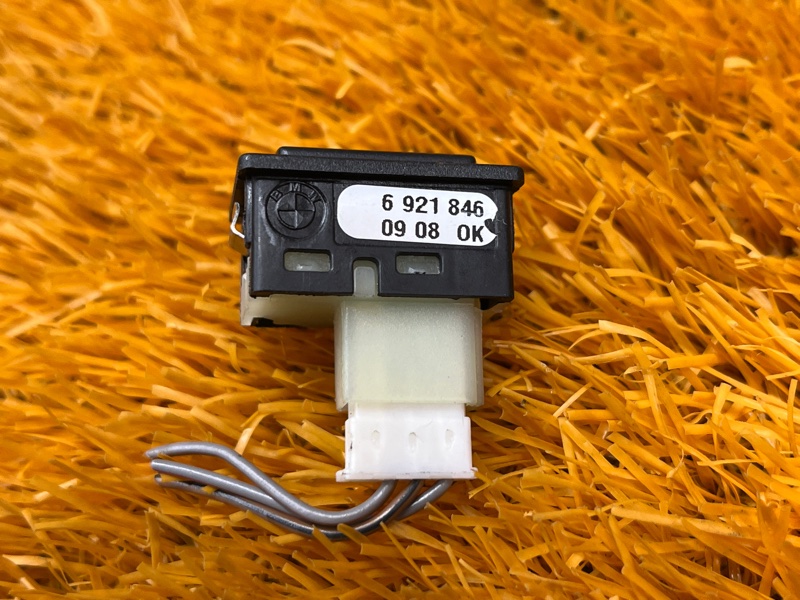 Кнопка открывания багажника, 500 рублей, Красноярск