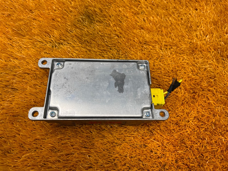 Блок управления Airbag, 500 рублей, Красноярск