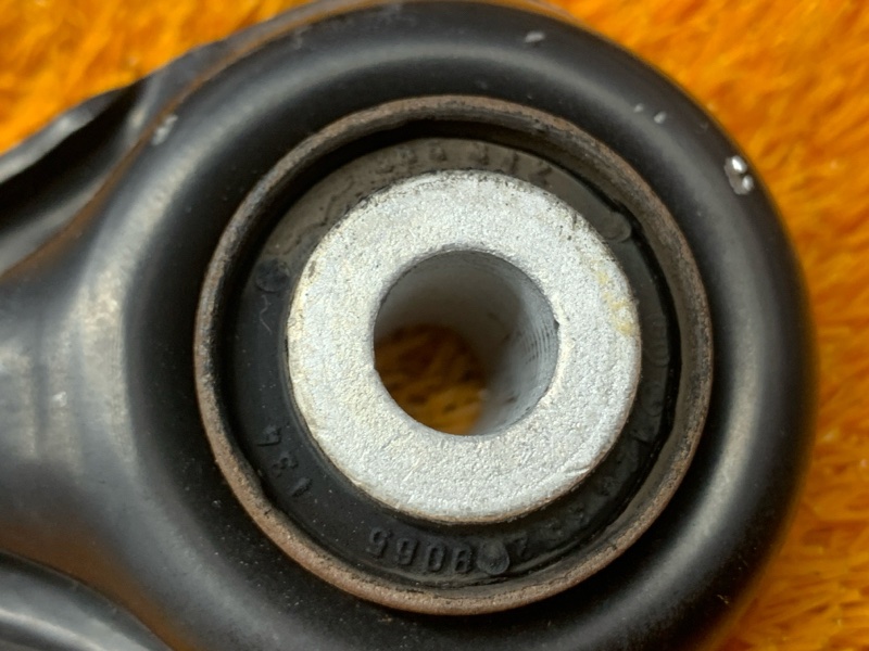 Рычаг подвески верхний, 1200 рублей, Красноярск