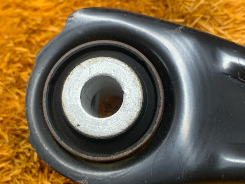 Рычаг подвески верхний, 1200 рублей, Красноярск