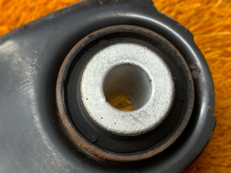 Рычаг подвески верхний, 1200 рублей, Красноярск