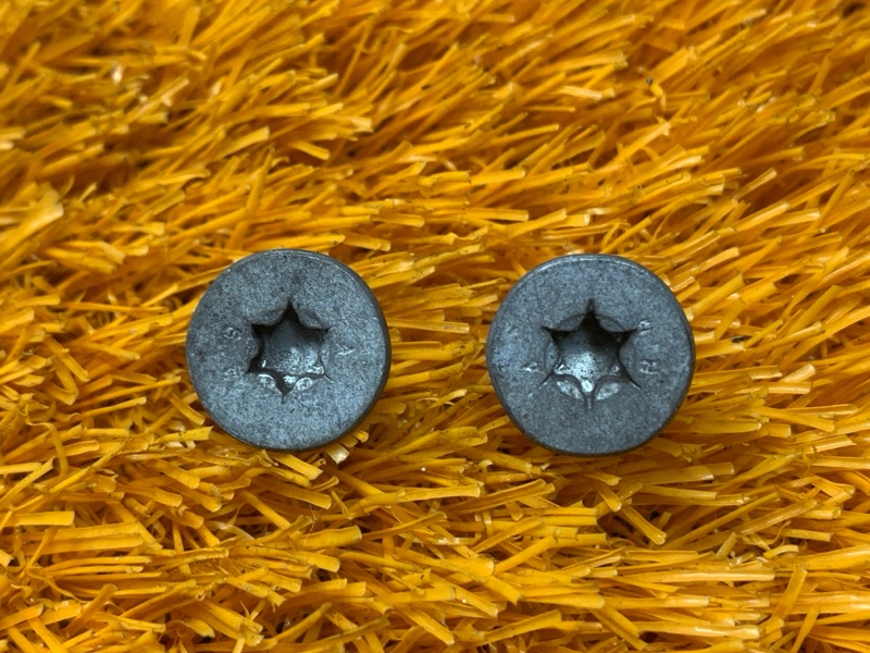 Болт тормозного диска, 100 рублей, Красноярск