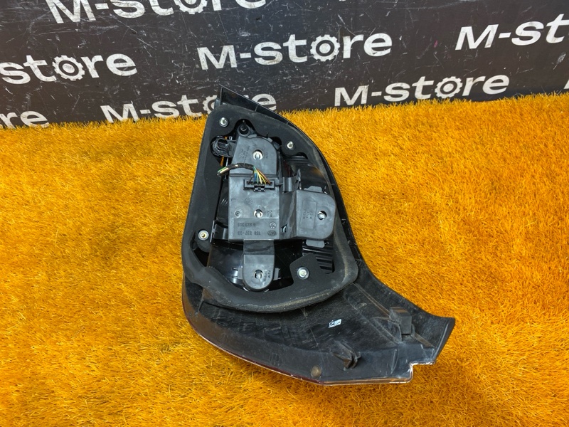 Фонарь задний, 2000 рублей, Красноярск