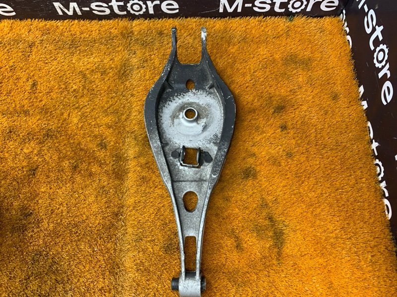 Рычаг подвески верхний, 500 рублей, Красноярск