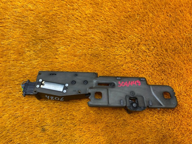 Доводчик крышки багажника, 5000 рублей, Красноярск