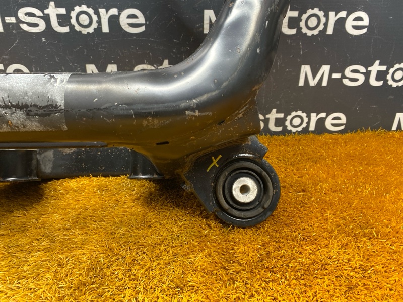 Балка поперечная (подрамник), 1500 рублей, Красноярск