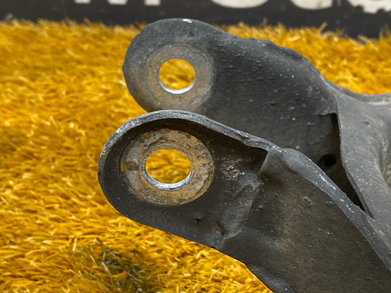 Рычаг подвески верхний, 1000 рублей, Красноярск