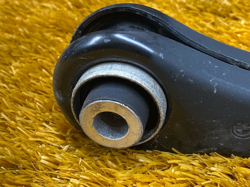 Рычаг подвески нижний, 1000 рублей, Красноярск