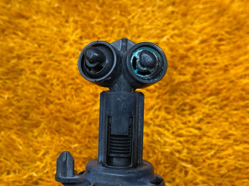 Форсунка омывателя фары, 2000 рублей, Красноярск