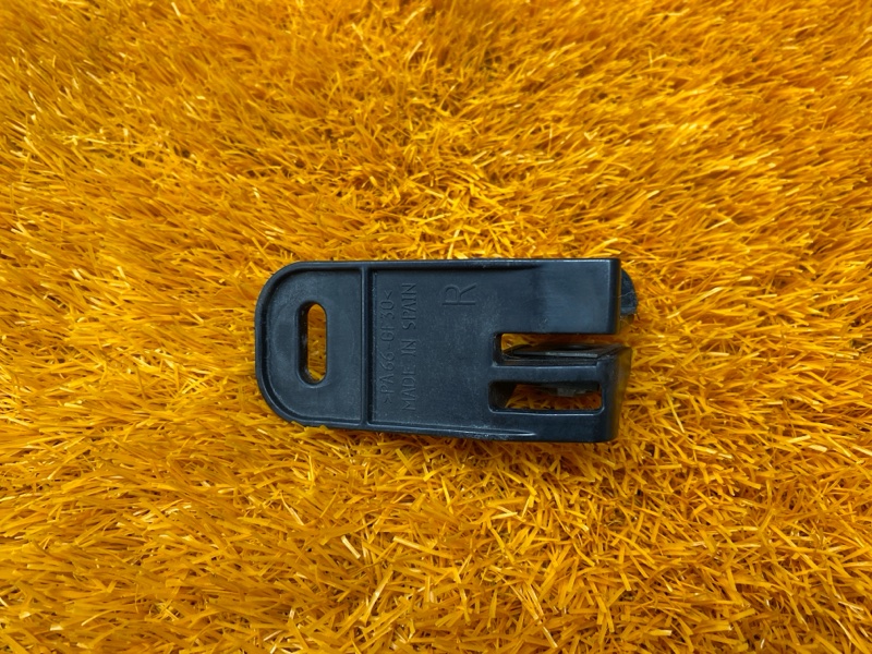 кронштейн фары, 1000 рублей, Красноярск