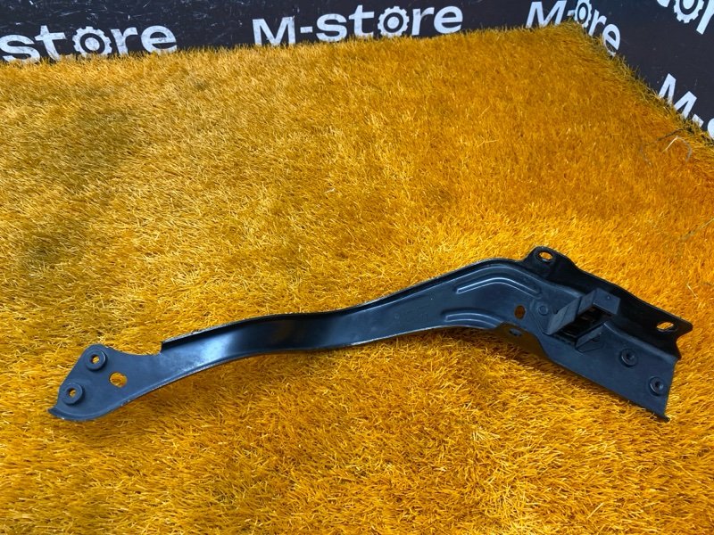 кронштейн фары, 1000 рублей, Красноярск