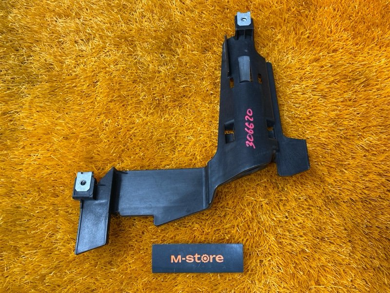 кронштейн фары, 1000 рублей, Красноярск