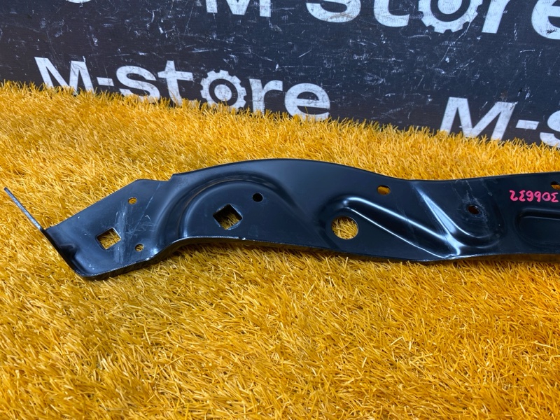 кронштейн фары, 6000 рублей, Красноярск