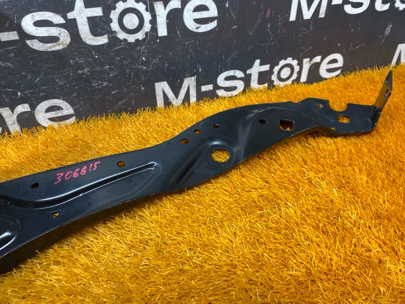 кронштейн фары, 6000 рублей, Красноярск