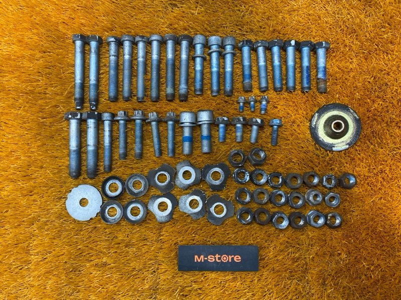 Болты и гайки задней подвески, 700 рублей, Красноярск