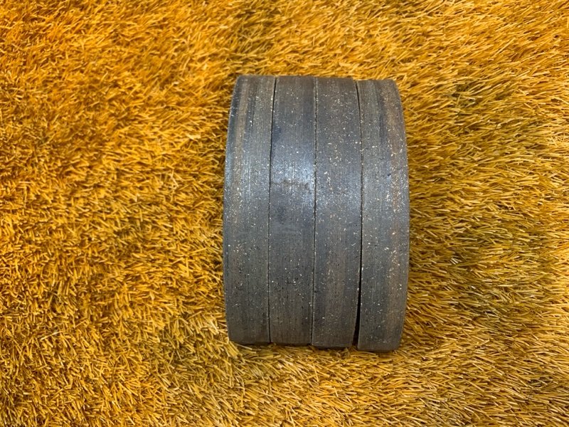 Колодки ручника, 500 рублей, Красноярск