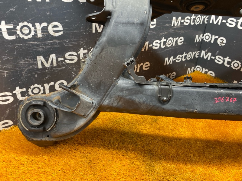 Балка поперечная (подрамник), 4000 рублей, Красноярск