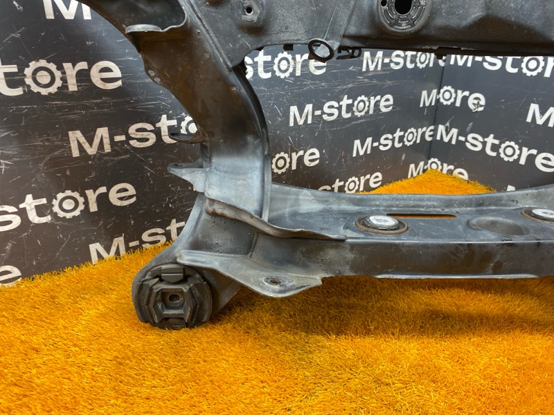 Балка поперечная (подрамник), 4000 рублей, Красноярск