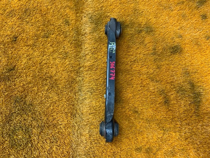 Рычаг подвески верхний, 1000 рублей, Красноярск