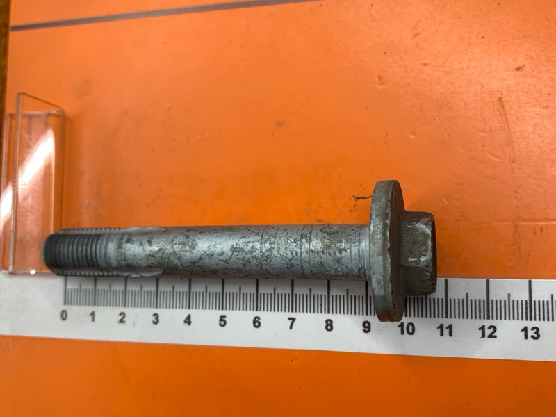 Болт развальный, 600 рублей, Красноярск