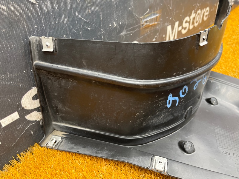 подкрылок, 4000 рублей, Красноярск