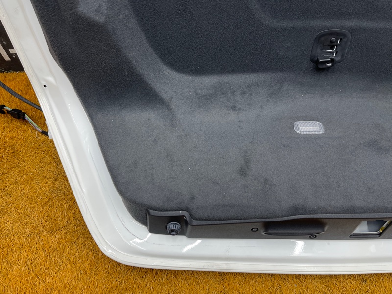 крышка багажника, 8000 рублей, Красноярск