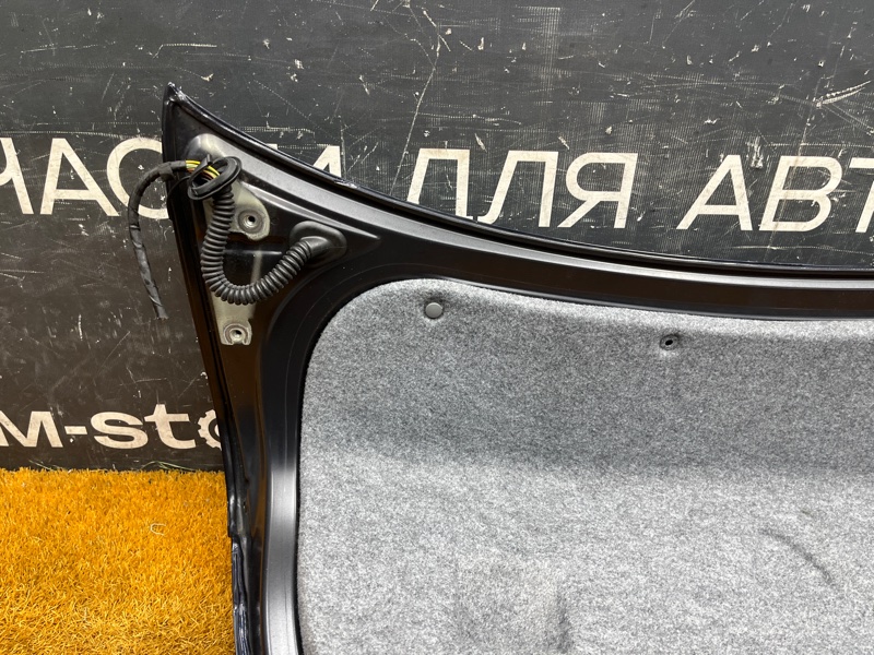 крышка багажника, 2000 рублей, Красноярск