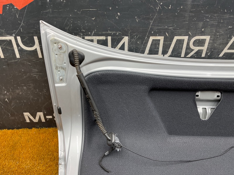 крышка багажника, 5000 рублей, Красноярск