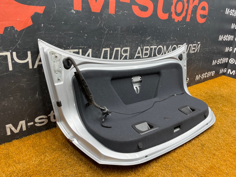 крышка багажника, 5000 рублей, Красноярск