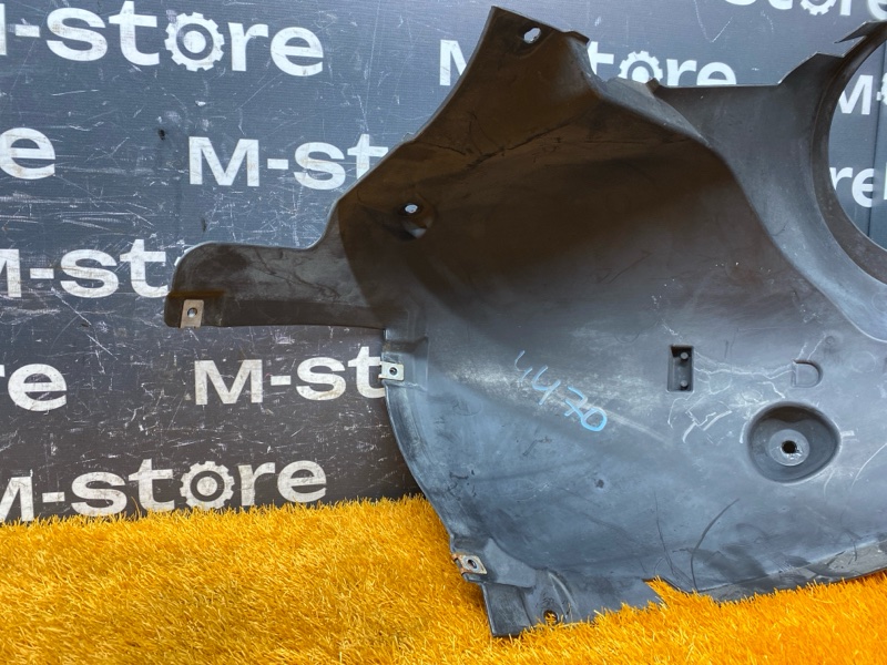 подкрылок, 1400 рублей, Красноярск