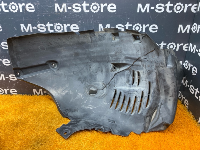 подкрылок, 3500 рублей, Красноярск