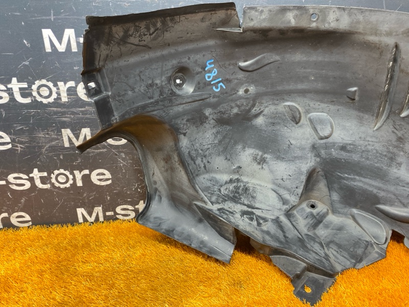 подкрылок, 3000 рублей, Красноярск