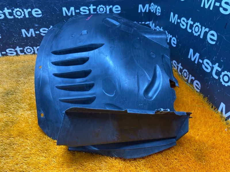 подкрылок, 3000 рублей, Красноярск