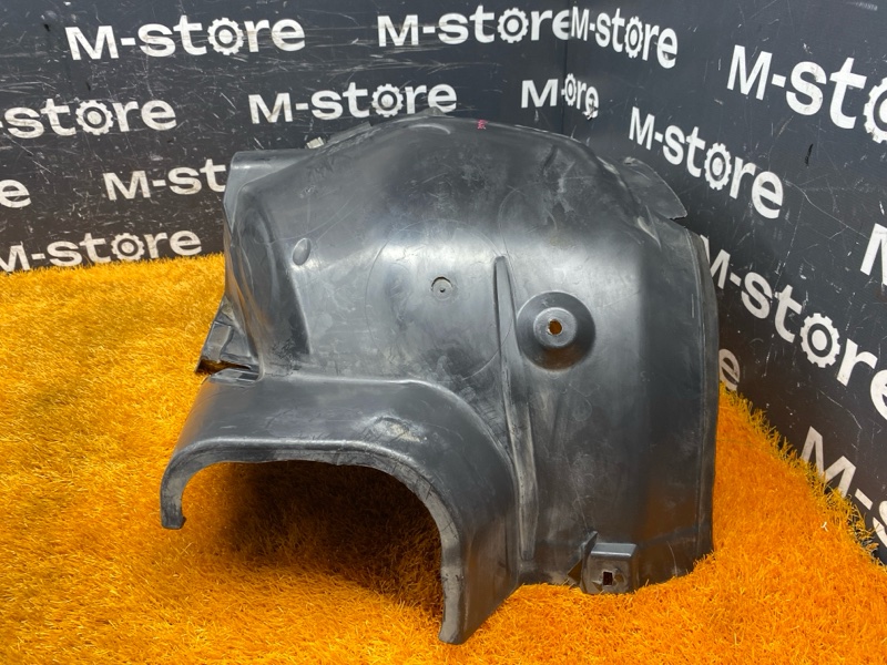 подкрылок, 3000 рублей, Красноярск