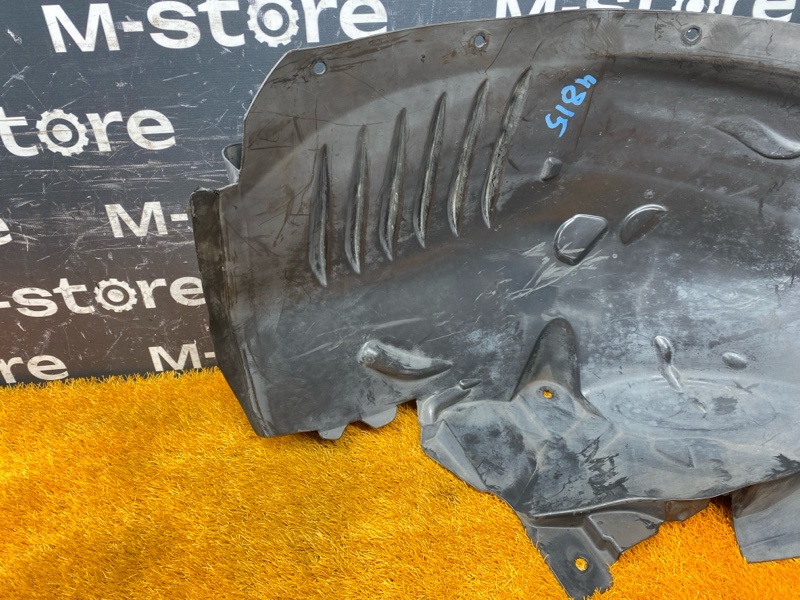 подкрылок, 3000 рублей, Красноярск