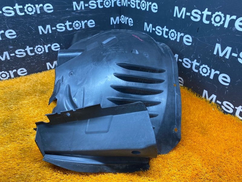 подкрылок, 3000 рублей, Красноярск