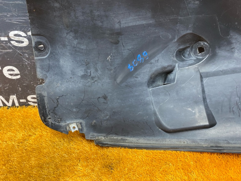 подкрылок, 800 рублей, Красноярск