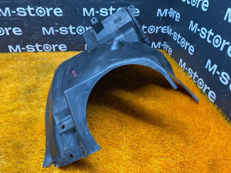 подкрылок, 1000 рублей, Красноярск