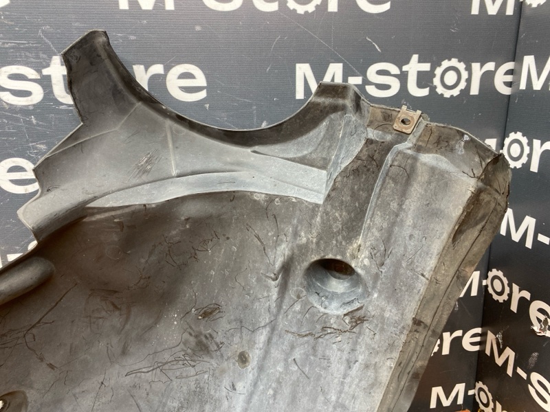 подкрылок, 1000 рублей, Красноярск